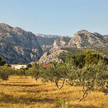 Nina 3* Starigrad Paklenica